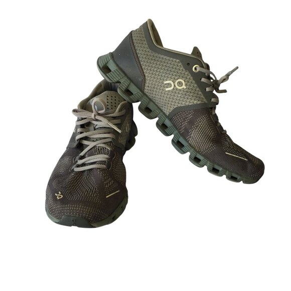 On Cloud Shoes - ON CLOUD Running Shoe